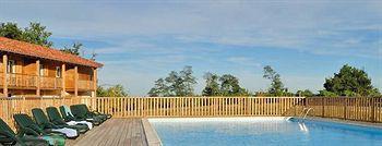Madame Vacances - Residence Du Golf D'Armagnac Eauze Buitenkant foto